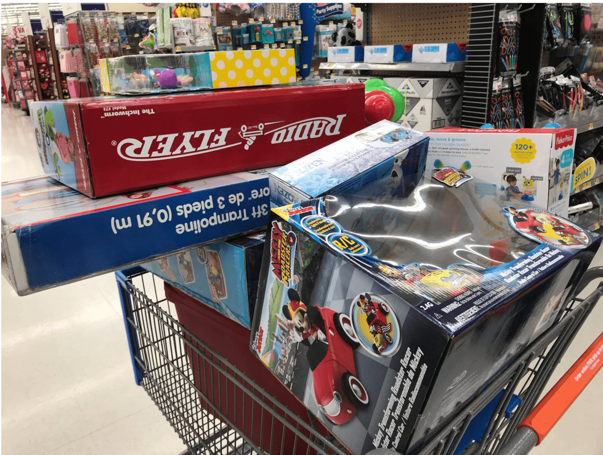 OMG You Better Run To Walmart – HUGE TOY CLEARANCE!