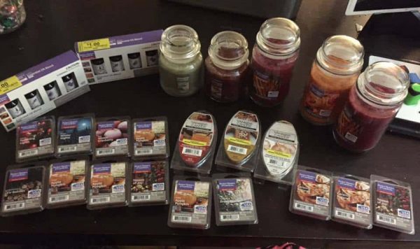 Clearance Candles, & Wax Melts, & Oils! Oh My!! PSA $0.10!