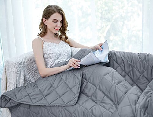 The BEST DEALS on Weighted Blankets!