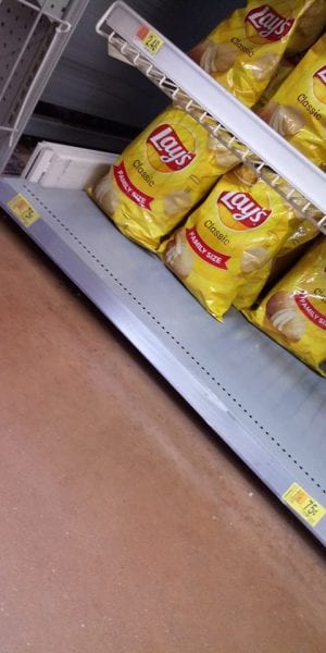 Walmart Clearance! Coffee $2.50 and Lays Chips JUST $0.75 Family Sized Bags!