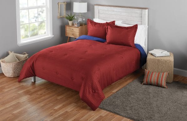 Mainstays Reversible Comforter Set only $3.99 at Walmart!!!