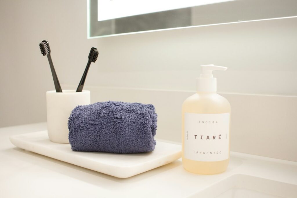 Bathroom countertop with toiletries; illustrative photo, not the Oral-B iO product