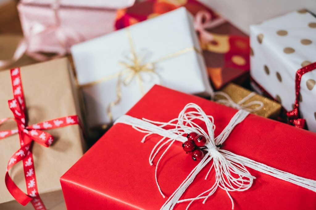 Gifts savings guide photo