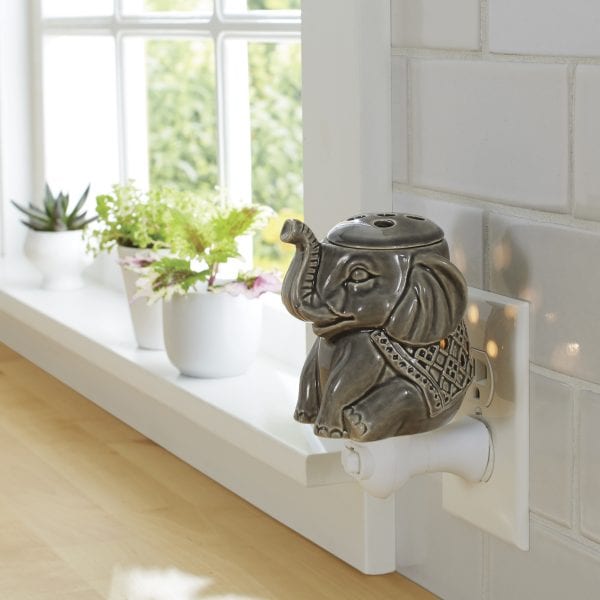 Better Homes & Gardens Elephant Wall Accent Scented Wax Warmer Price Drop!
