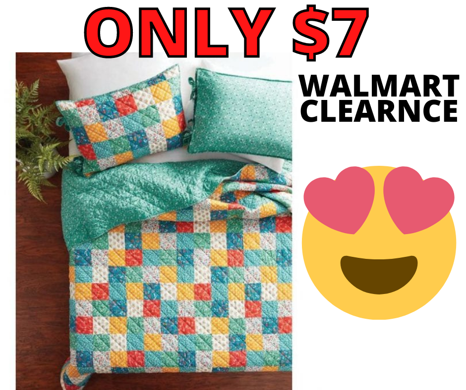 The Pioneer Woman Floral Patchwork 3-Piece Quilt Set Over 80% off at Walmart!