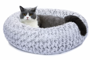 Donut Pet Bed By Furpezoo! SUPER SAVINGS!
