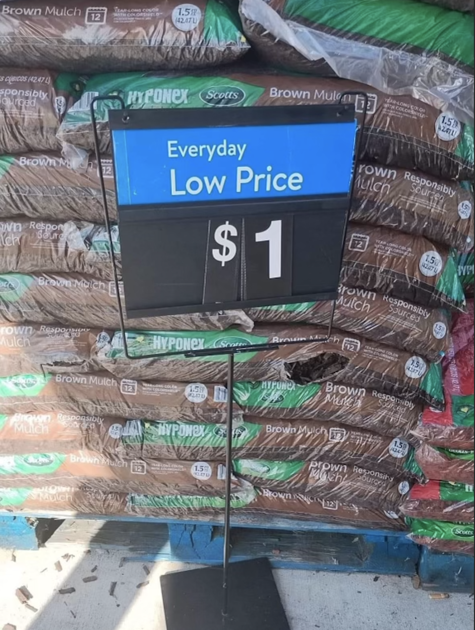 MULCH A BUCK A BAG!