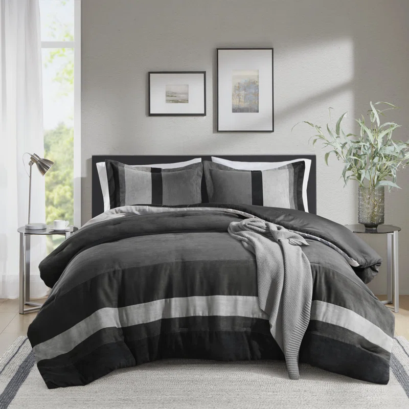 Stevee+Striped+Microsuede+Plush+Comforter+Set+in+Farmhouse+Style