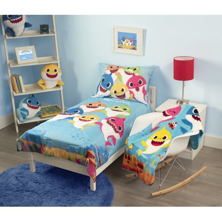 Baby Shark 5-Piece Toddler Bedding and Plush Blanket Set