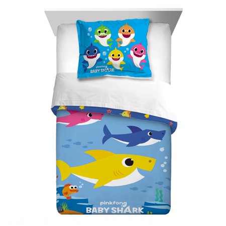 Baby Shark Kids Comforter and Sham, 2-Piece Set, Twin/Full, Reversible, Blue
