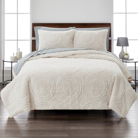 Better Homes & Gardens Embroidered Faux Fur 3-Piece Comforter Set, King, Ivory