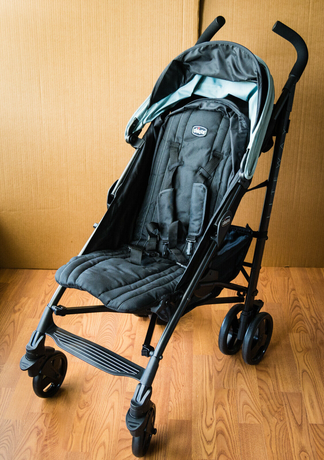 Chicco Liteway Compact Aluminum Stroller - Astral - LOCAL PICKUP ONLY