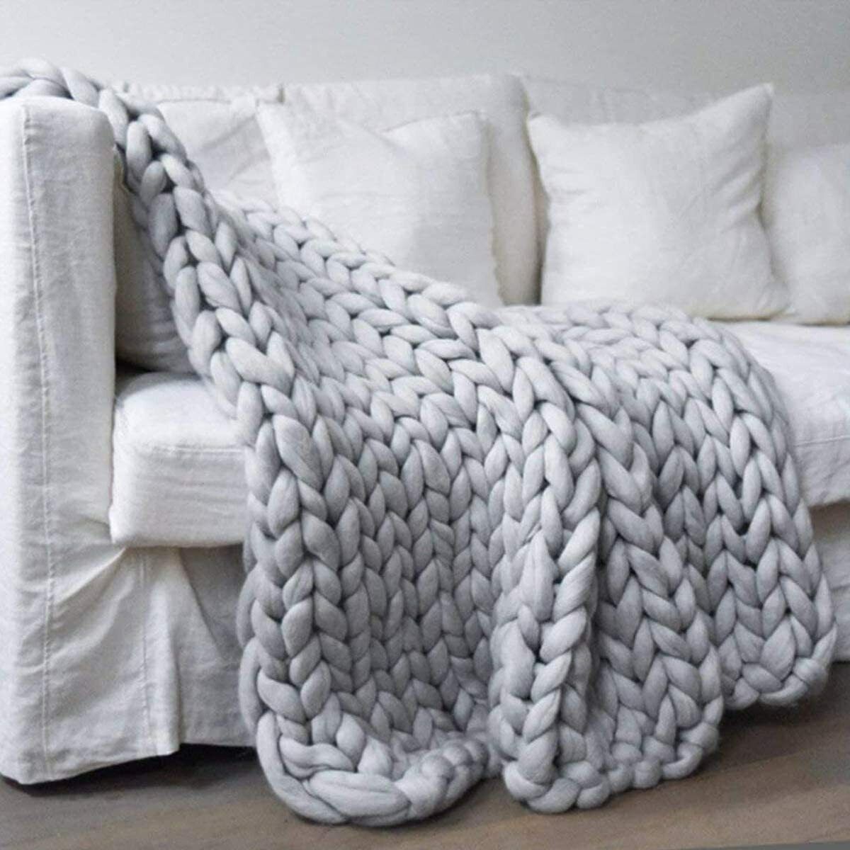 Chunky Handmade Knitted Blanket for Home Decor No Stimulation Warm Soft Cozy