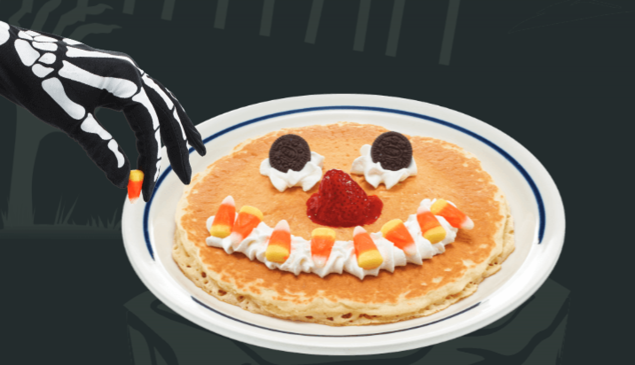 FREE Halloween Pancakes at IHOP! ONE DAY ONLY! Glitchndealz