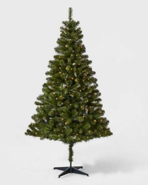 Pre-lit Christmas Tree Only $30.00 RUN!!