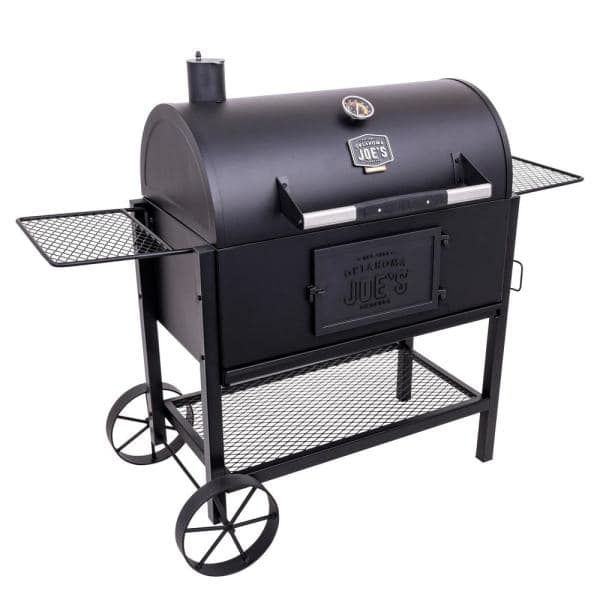 Judge Charcoal Smoker Grill in Black