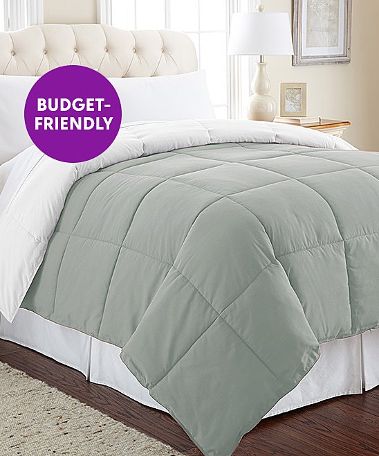 love this product White & Gray Lightweight Reversible Down-Alternative Comforter