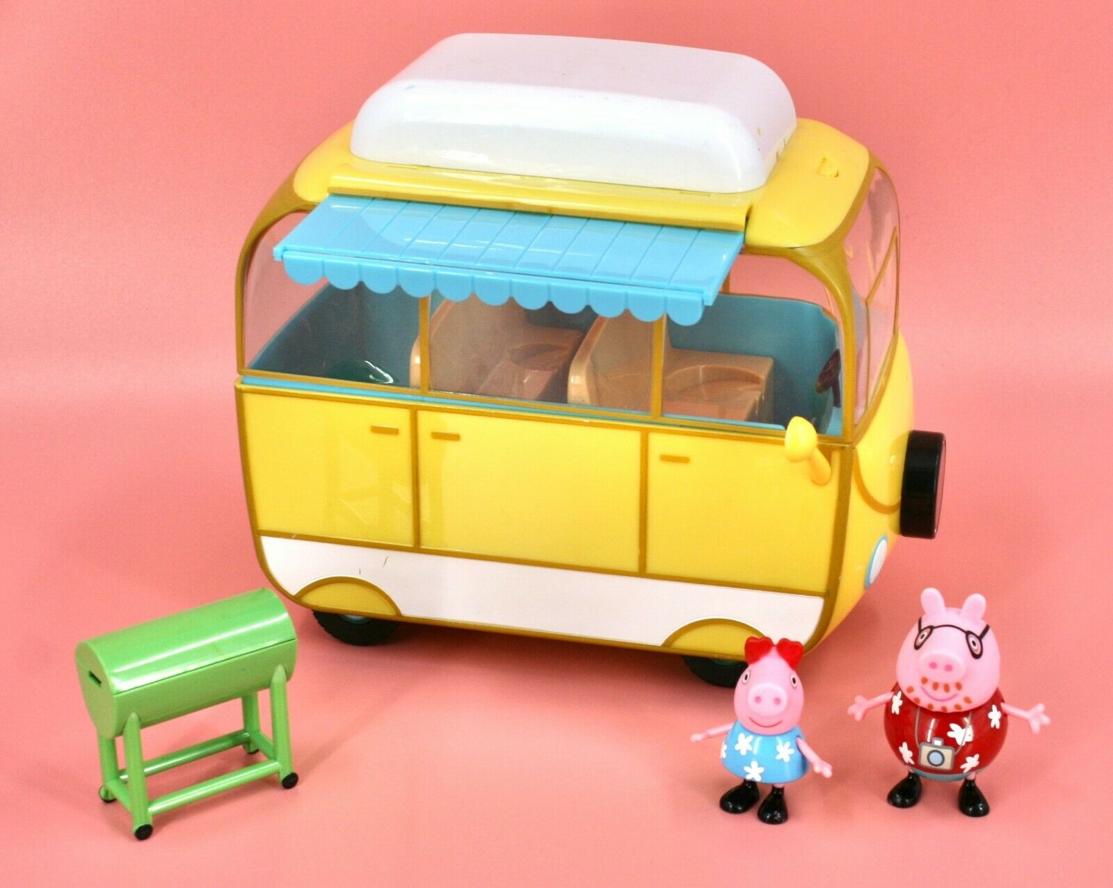 Peppa Pig Family Campervan Camper Van with Grill Daddy Pig Figures Toy Playset