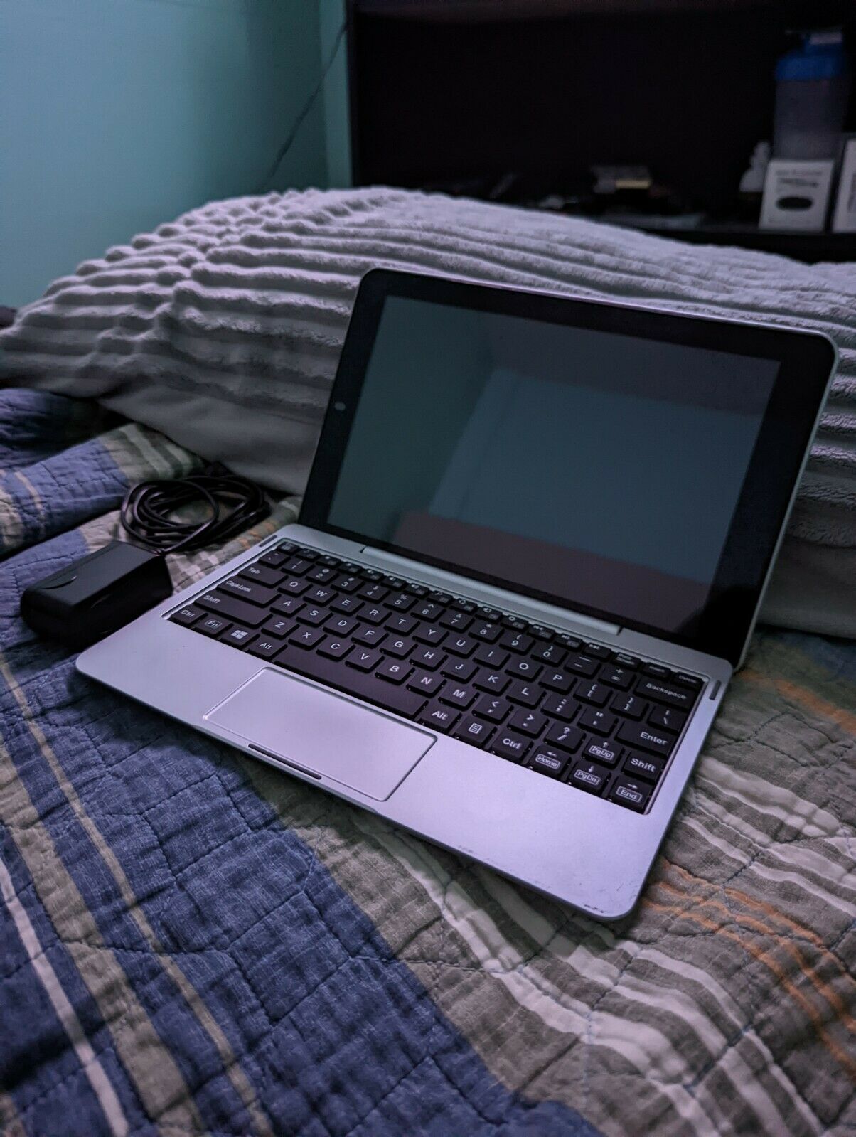 RCA W101-CS Notebook/Tablet Cambio 10″ 2-in-1 Webcam 32GB, Silver