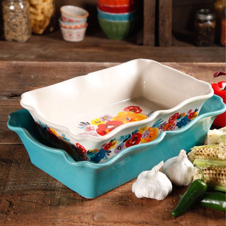 The Pioneer Woman 2-Piece Rectangular Ruffle Top Ceramic Bakeware Set