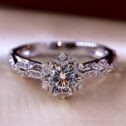 Exquisite Hollow Out Ring Fashion Women Engagement Wedding Jewelry Accessories Gift