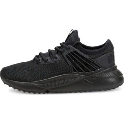 PUMA Pacer Future Sneakers JR in Black, Size 4