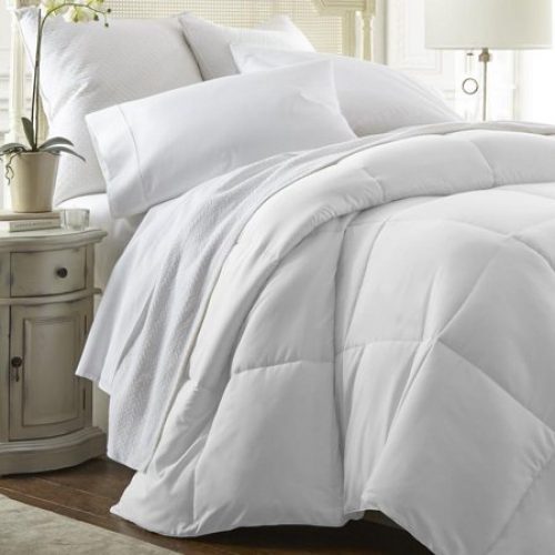 Noble Linens White All Season Alternative Down Solid Comforter, Twin/Twin XL