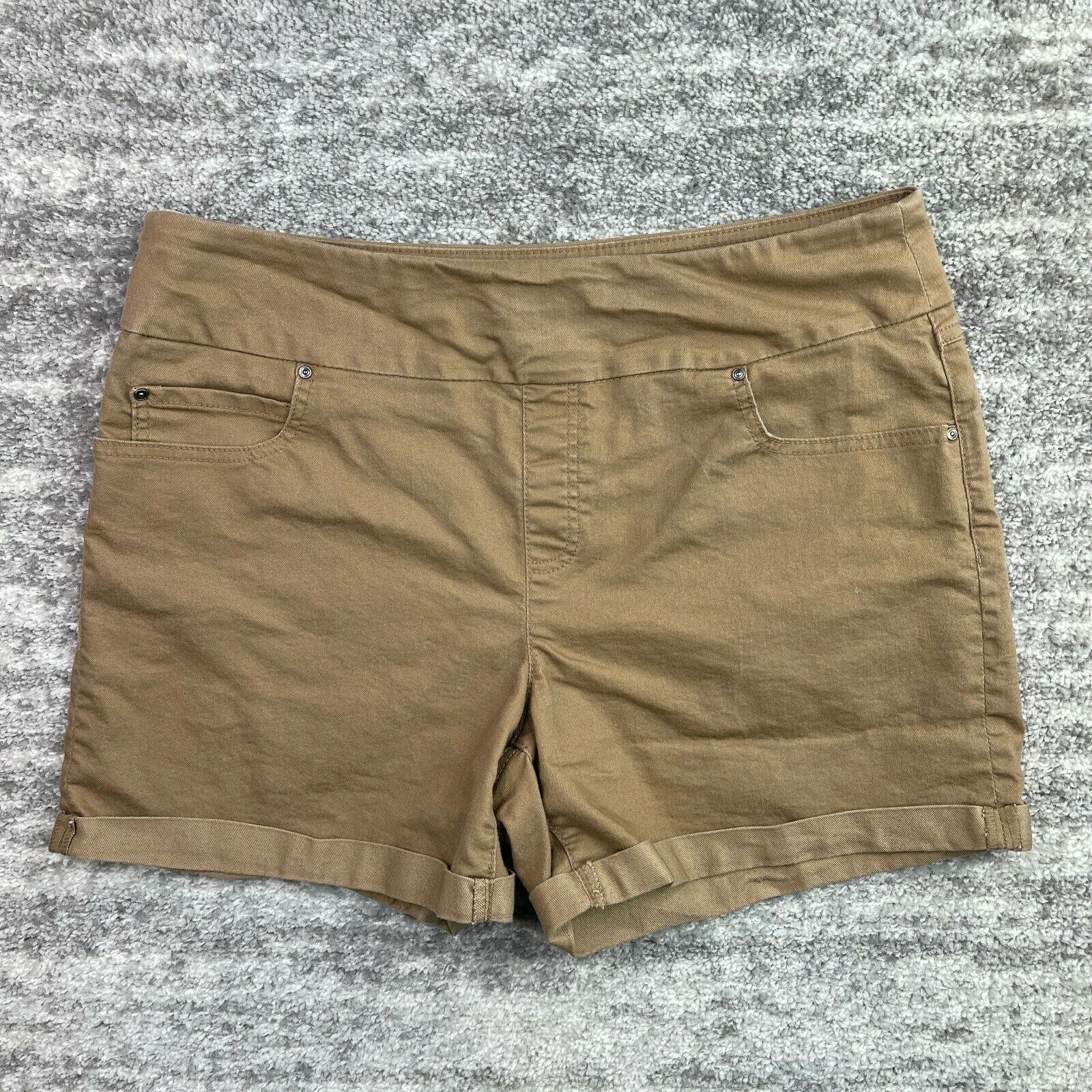 Time and Tru Womens Shorts Large 12-14 Brown Pull On Elastic Waist Chino Stretch